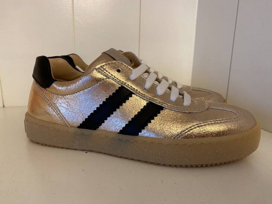 Lunella sneaker goud