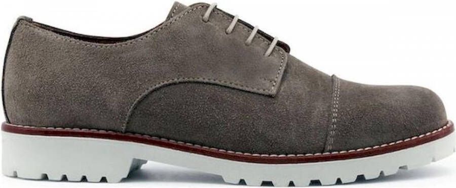 Made in Italia Luxe Suède Schoenen met Ronde Neus Brown Dames