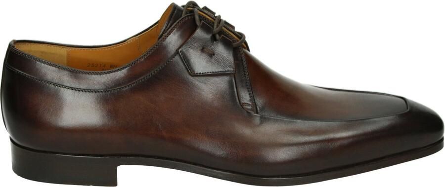 Magnanni 25214 Nette herenschoenenHeren veterschoen Bruin