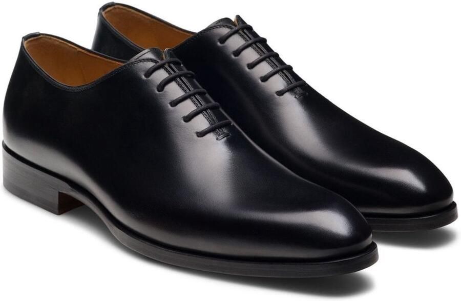 Magnanni Schoenen Zwart Fleur Veterschoenen Zwart