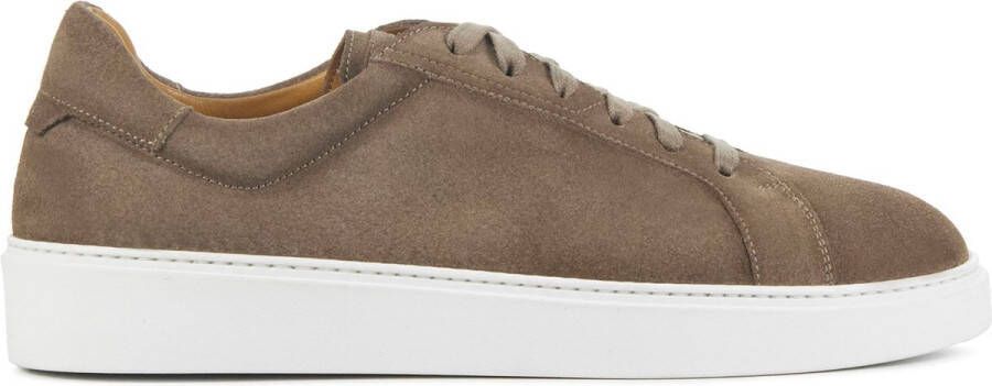 MAGNANNI Lage Sneakers Heren 24720 Sue Maat: 44 Materiaal: Suède Kleur: Bruin