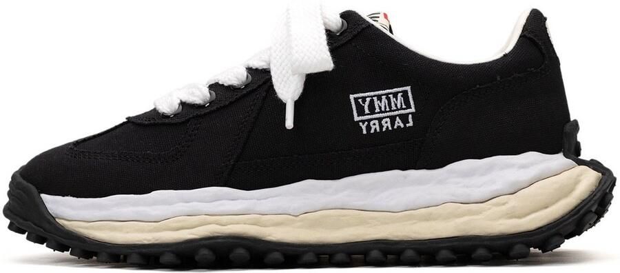Maison Mihara Yasuhiro Larry OG Sole Low-cut Sneaker 'Zwart'