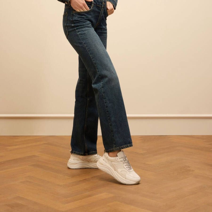 Manfield Dames Beige leren sneakers
