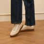 Manfield Dames Beige leren sneakers met kanten details - Thumbnail 1