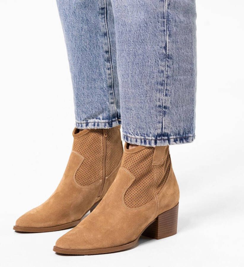 Manfield Dames Beige suède enkellaarsjes