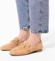 Manfield Dames Beige suède loafers met goudkleurig detail - Thumbnail 4