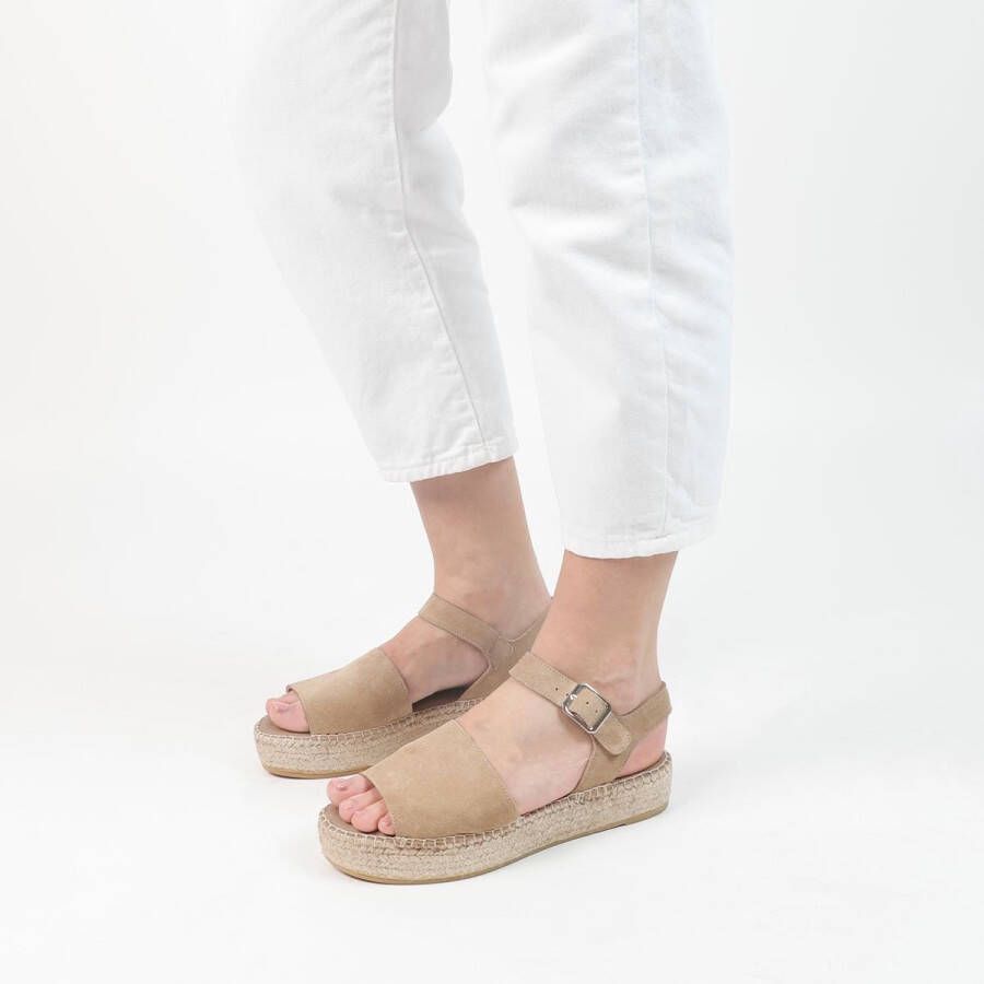 Manfield Dames Beige suède sandalen met touwzool - Foto 3