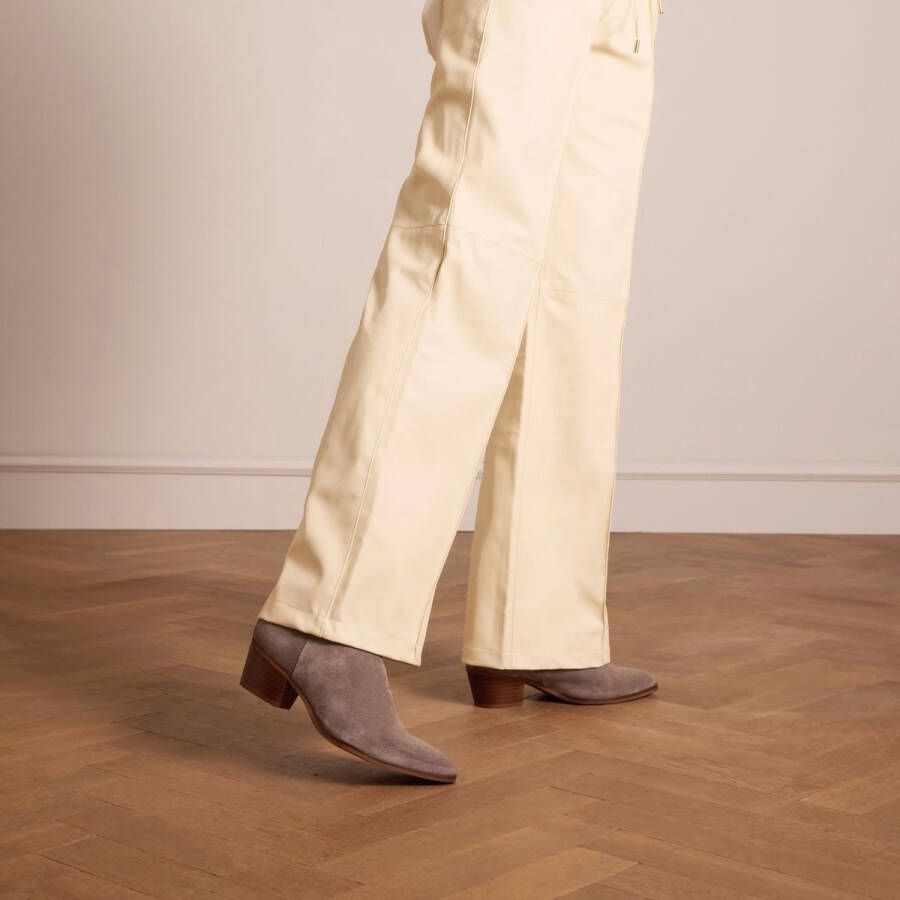 Manfield Dames Grijze suède enkellaarsjes met hak