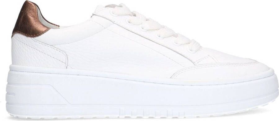 Manfield Dames Witte leren sneakers met bronskleurige details