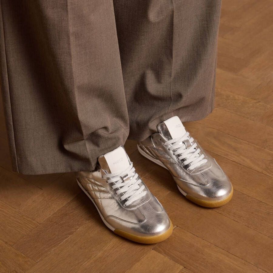 Manfield Dames Zilveren leren metallic sneakers