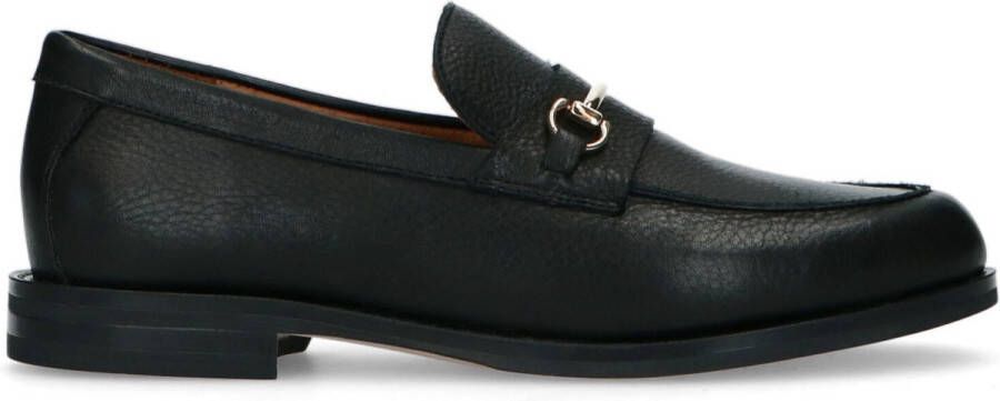 Manfield Dames Zwarte leren loafers met goudkleurig detail