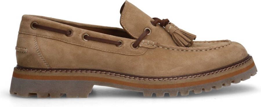 Manfield Heren Beige suède loafers met kwastje