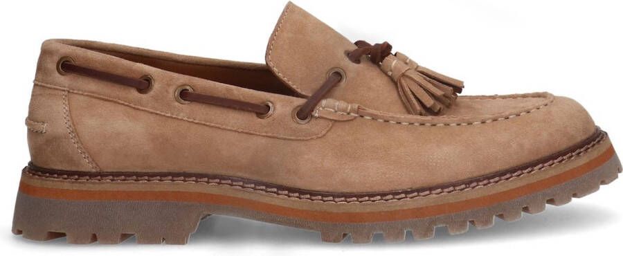 Manfield Heren Beige suède loafers met kwastje