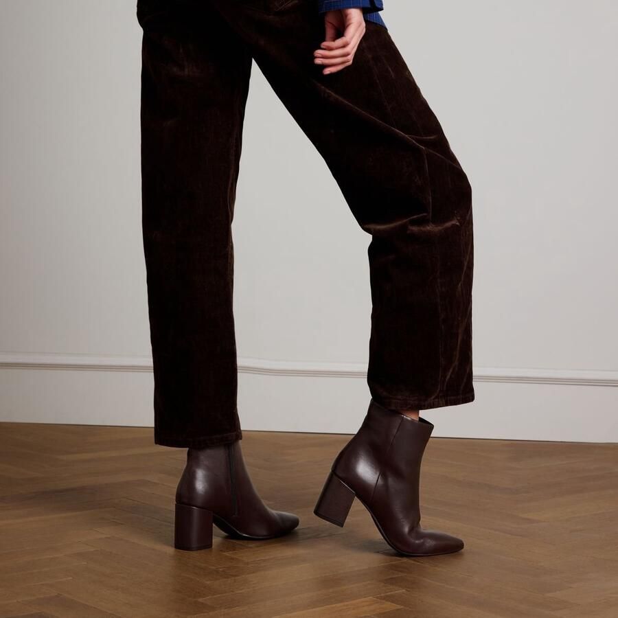 Manfield Dames Bruine leren enkellaarsjes met hak