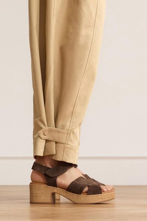 Manfield Dames Bruine suède sandalen met blokhak