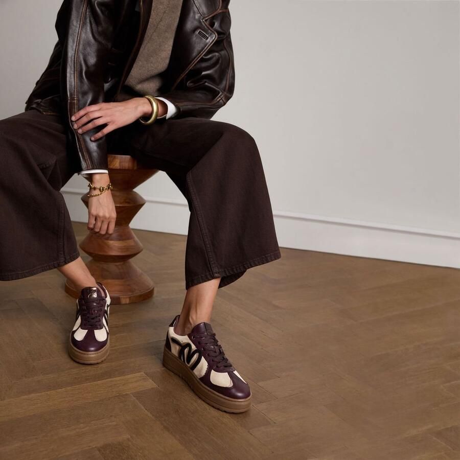 Manfield Dames Burgundy suède sneakers