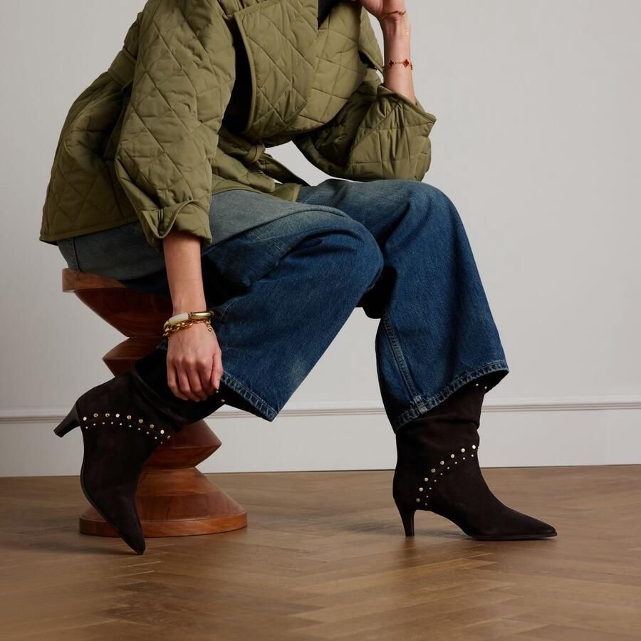 Manfield Dames Donkerbruine suède enkellaarsjes met studs