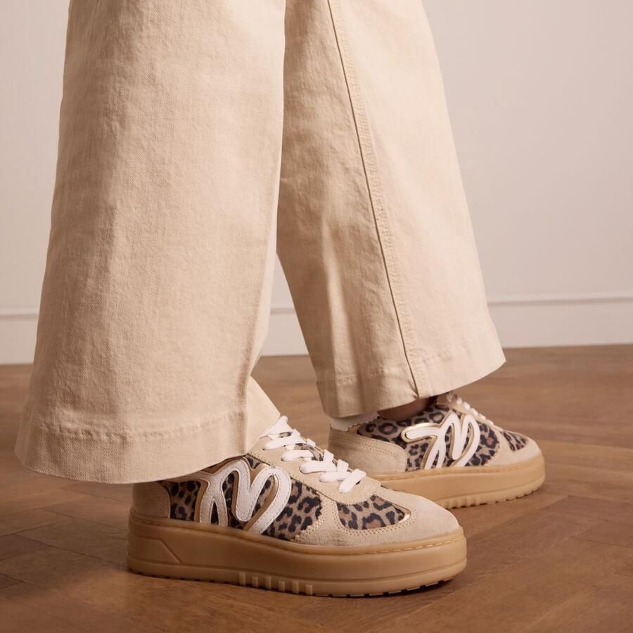 Manfield Dames Suède leopard sneakers met details