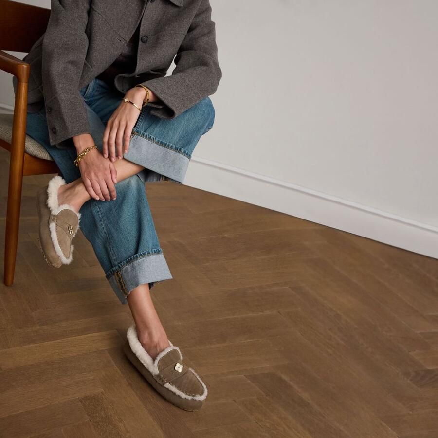 Manfield Dames Taupe suède pantoffels met bontrand - Foto 3