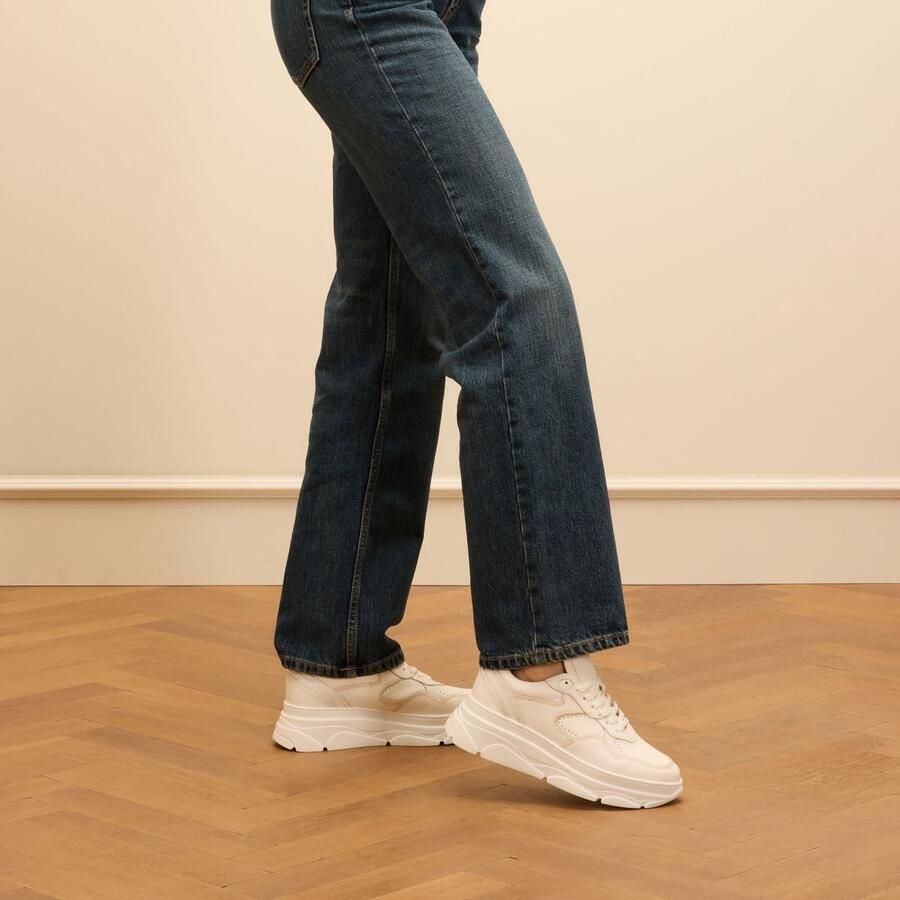 Manfield Dames Witte leren sneakers