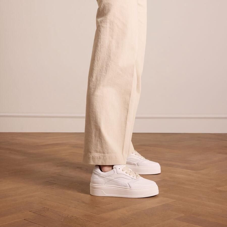 Manfield Dames Witte leren sneakers