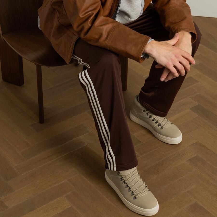 Manfield Heren Beige nubuck sneakers