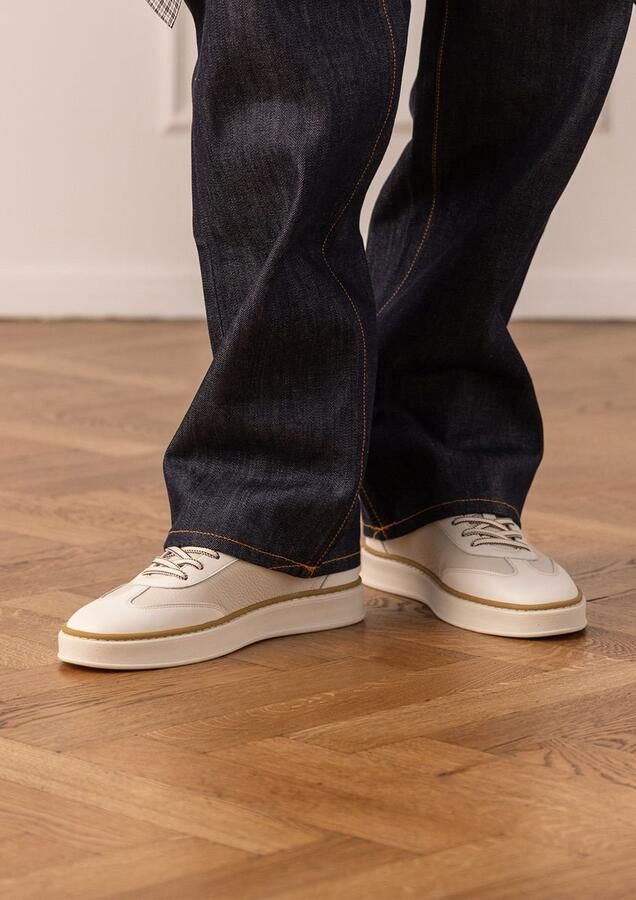 Manfield Heren Off white leren sneakers