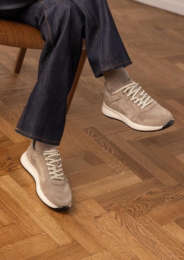 Manfield Heren Taupe suède sneakers