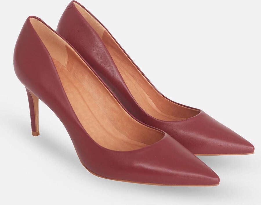 Mangará Beri 87 Red Leather Pumps