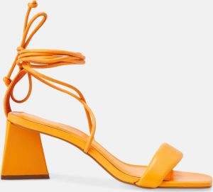 Mangará Caúna Damessandalen Geitenleer Blokhak van Oranje