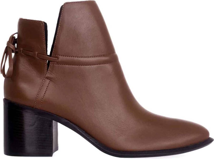 Mangará Dames schoenen Attalea Leder Blokhak Bruin