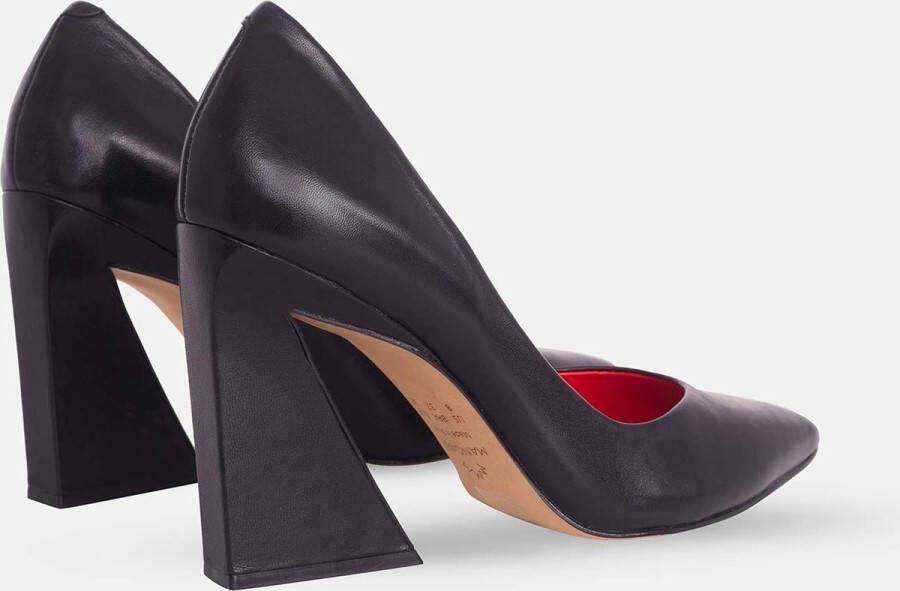 Mangará Maraca 100 Black Leather Pumps