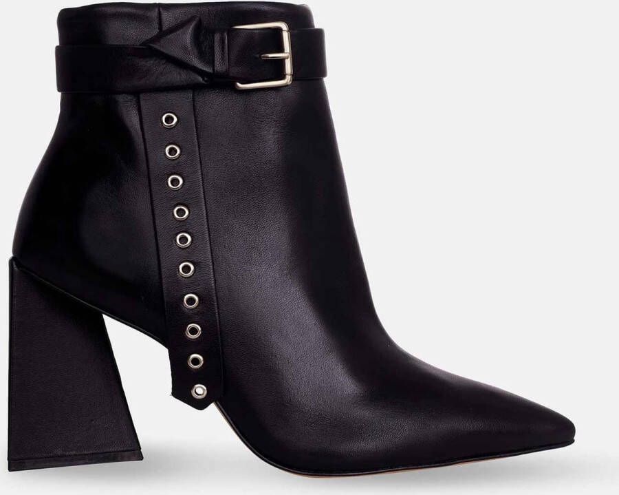 Mangará Salvia Black Leather Boots