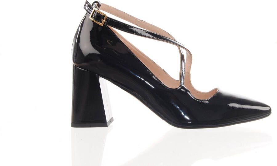 MAURY Sieglinde zwart lakleder pump
