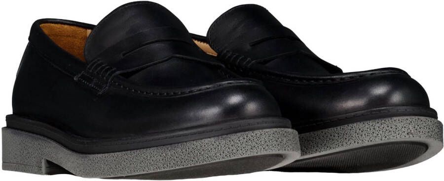 Melik Schoenen Zwart Aquila Loafers Zwart