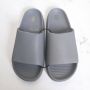 Merkloos Heren slippers effen grijs - Thumbnail 2