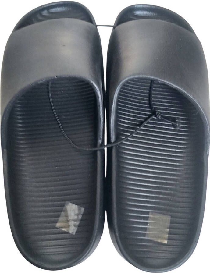 merkloos Slippers effen zwart