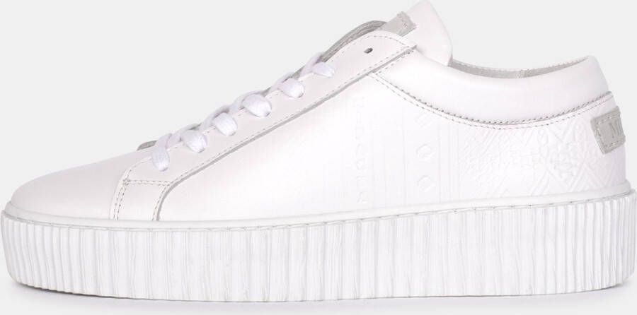 Mipacha Bonita Blanco White Low top platform sneakers Durable leather Removable insoles rubber platform soles Made in Portugal