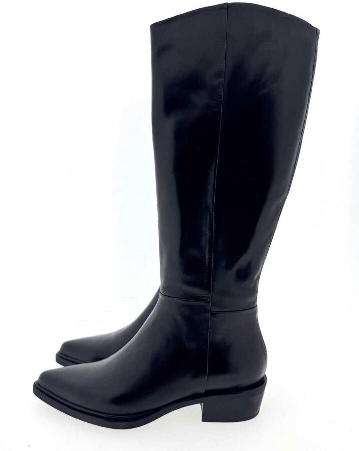 Mjus L89305 laars zwart