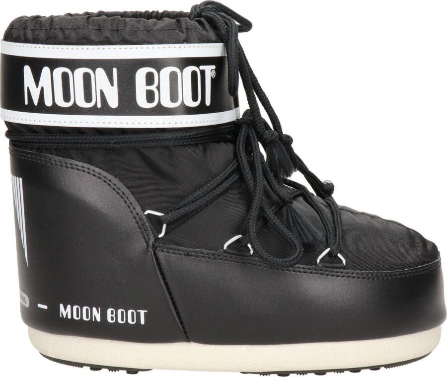 Moon boot Zwarte Slip-On Laarzen met Zilveren Metalen Oogjes Black Dames
