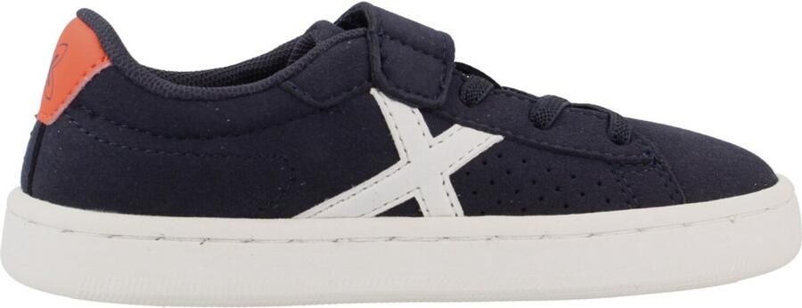 Munich Sneakers 8844003m