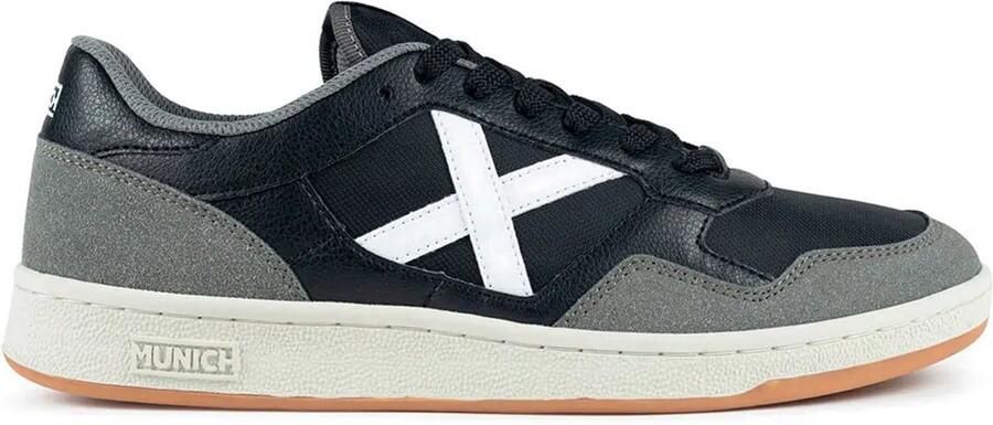 Munich Arrow 82 Schoenen Zwart
