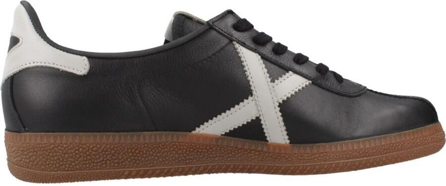 Munich Lage Sneakers BARRU 157