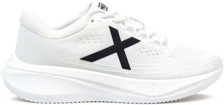 Munich Spring 17 Schoenen Wit