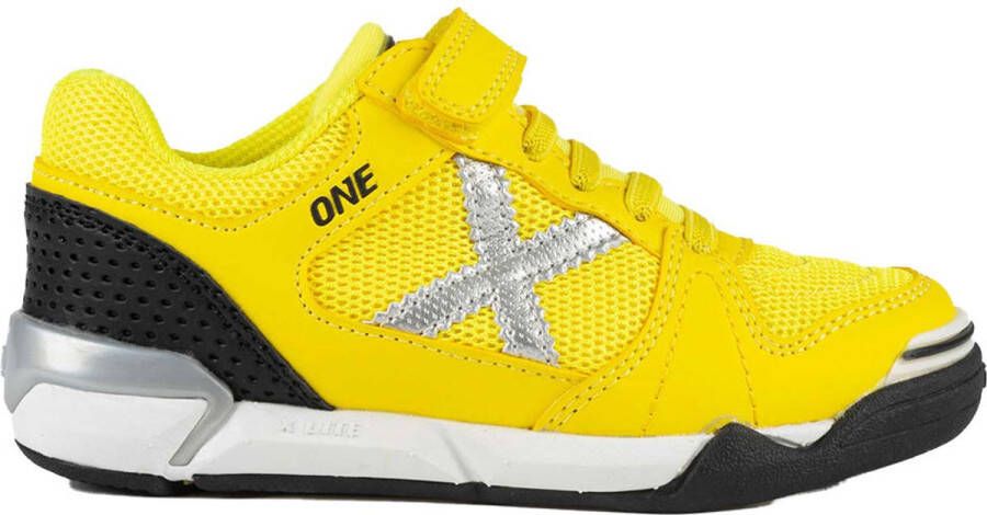 Munich One Vco 72 Zaalschoenen Geel