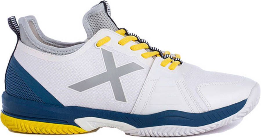 Munich Oxygen Plus Senior Sportschoenen Padel Smashcourt White Blue -  Schoenen.nl