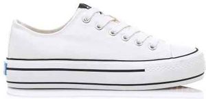 Mustang Canvas Schoenen Vrouw