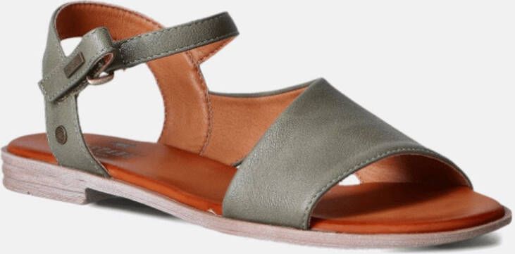 Mustang Shoes Sandalen in trendy asymmetrische look