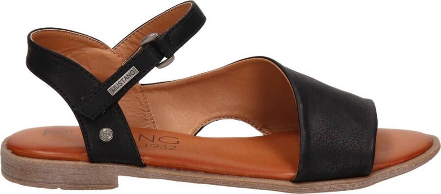 Mustang Shoes Sandalen zomerschoen sandaal riemzandalen in asymmetrische vorm