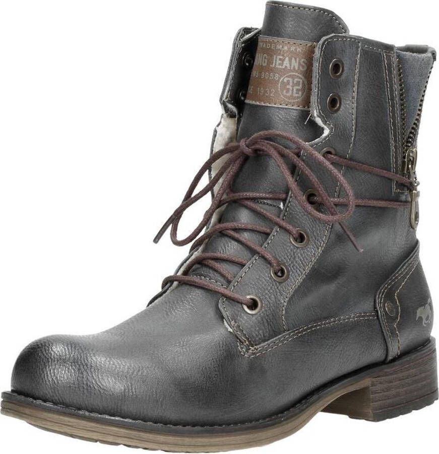 Mustang Shoes Winterlaarzen blokhak winterlaars veterschoenen bezet met studs
